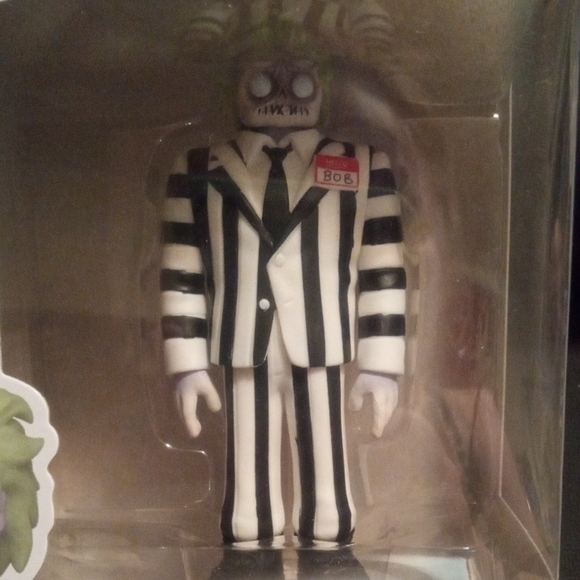 Funko Pop Bob as Beetlejuice with Green Hair - Picture 9 of 10